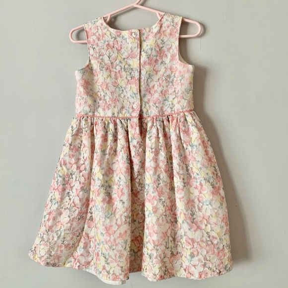 Primark - Picture 2 of 4